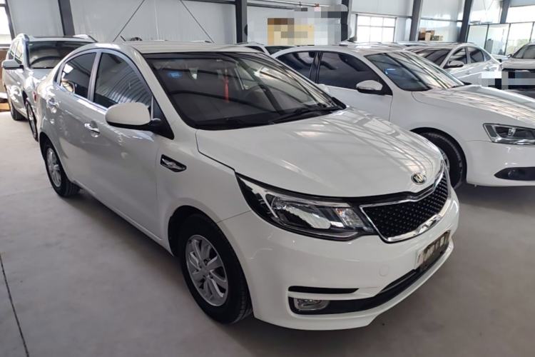 Used Kia K2 2015 Sedan 1.4L MT GLS Front Right 45 Deg