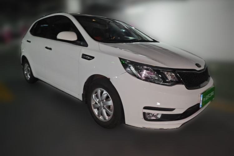 Used Kia K2 2015 Hatchback 1.4L MT GLS Cool Edition Front Right 45 Deg