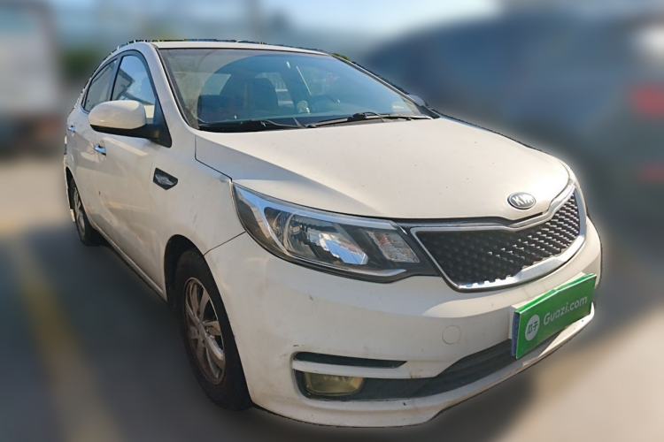 Used Kia K2 2015 Sedan 1.4L MT GLS Front Right 45 Deg