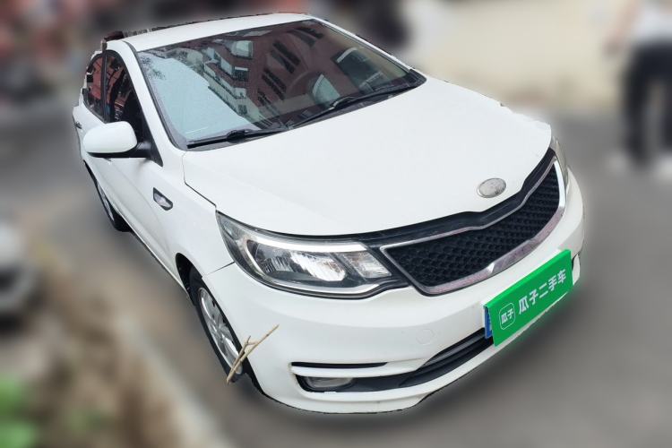 Used Kia K2 2015 Sedan 1.4L MT GLS Front Right 45 Deg