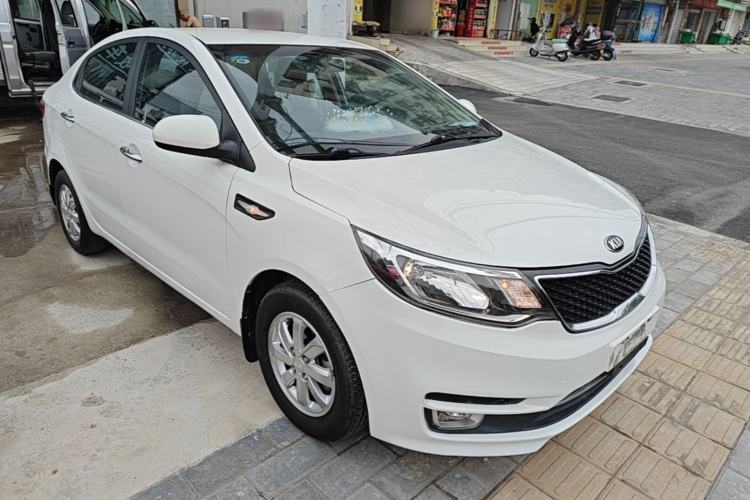 Used Kia K2 2015 Sedan 1.4L Automatic GLS Front Right 45 Deg