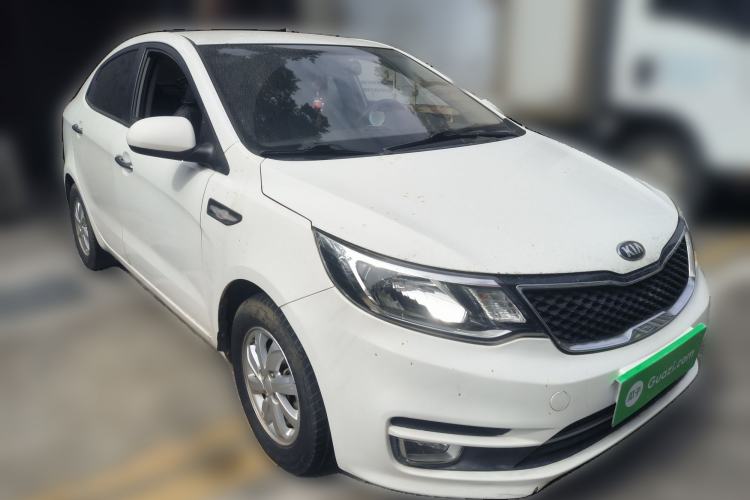 Used Kia K2 2015 Sedan 1.4L MT GLS Front Right 45 Deg