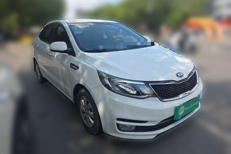 Used Kia K2 2015 Sedan 1.4L Automatic GLS Front Right 45 Deg