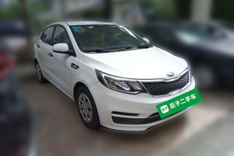 Used Kia K2 2015 Sedan 1.4L Automatic GLS Front Right 45 Deg