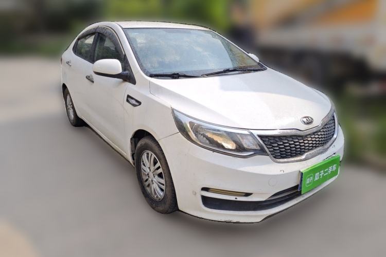 Used Kia K2 2015 Sedan 1.4L Automatic GLS Front Right 45 Deg