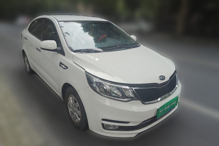 Used Kia K2 2015 Sedan 1.4L MT GLS Front Right 45 Deg
