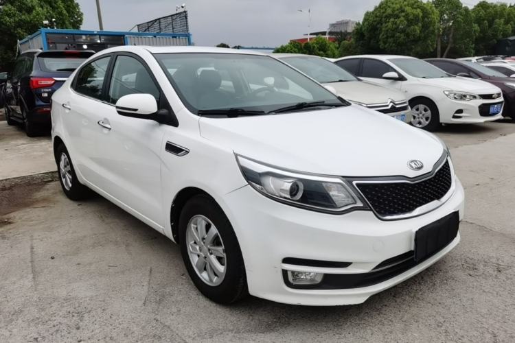 Used Kia K2 2015 Sedan 1.4L MT TOP Front Right 45 Deg