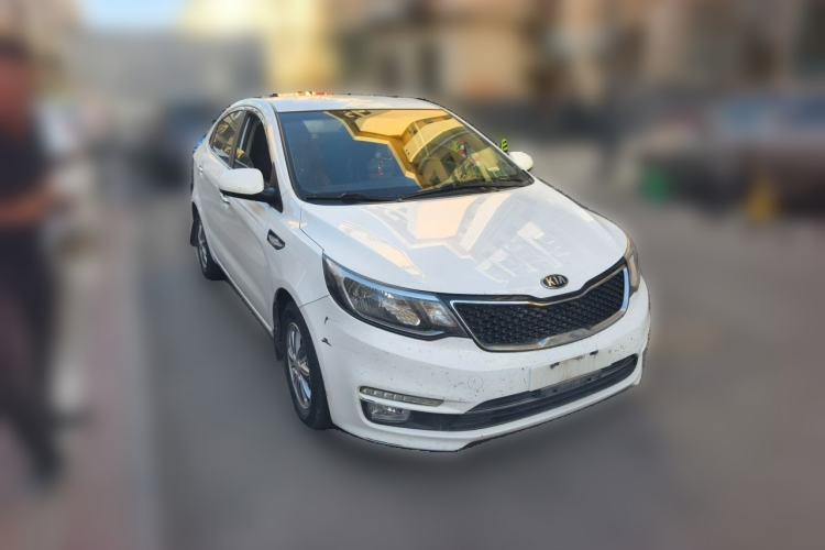 Used Kia K2 2015 Sedan 1.4L MT GLS Front Right 45 Deg