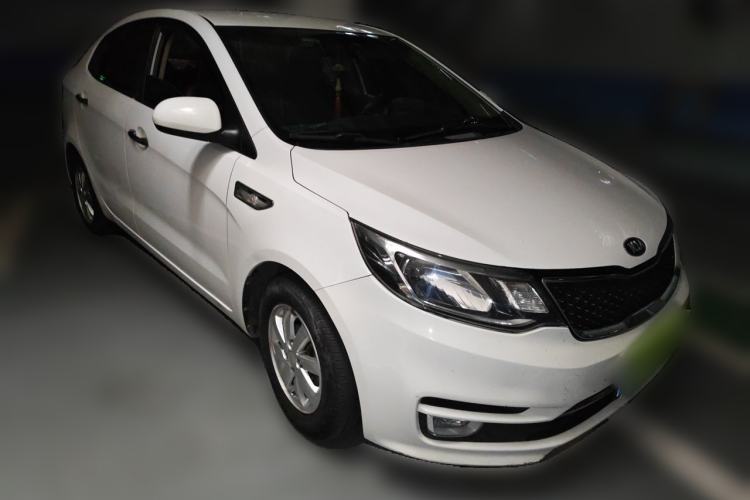 Used Kia K2 2015 Sedan 1.4L MT GLS Front Right 45 Deg