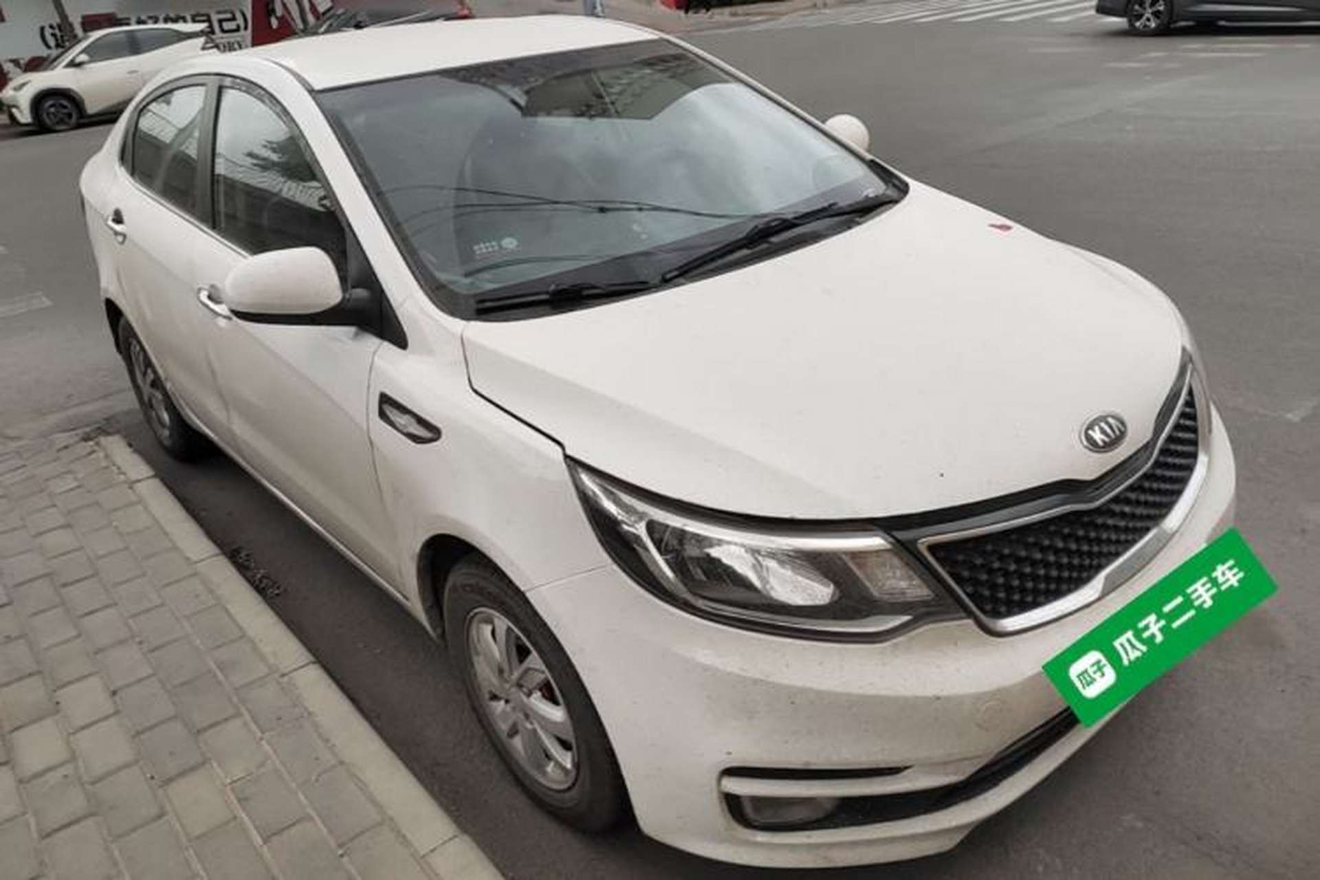 Used Kia K2 2015 Sedan 1.4L MT GLS Front Right 45 Deg