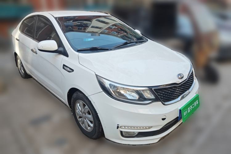 Used Kia K2 2015 Sedan 1.4L MT GLS Front Right 45 Deg