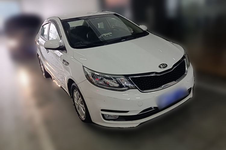 Used Kia K2 2015 Sedan 1.4L MT GLS Front Right 45 Deg