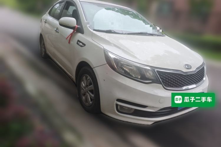 Used Kia K2 2015 Sedan 1.4L MT GLS Front Right 45 Deg