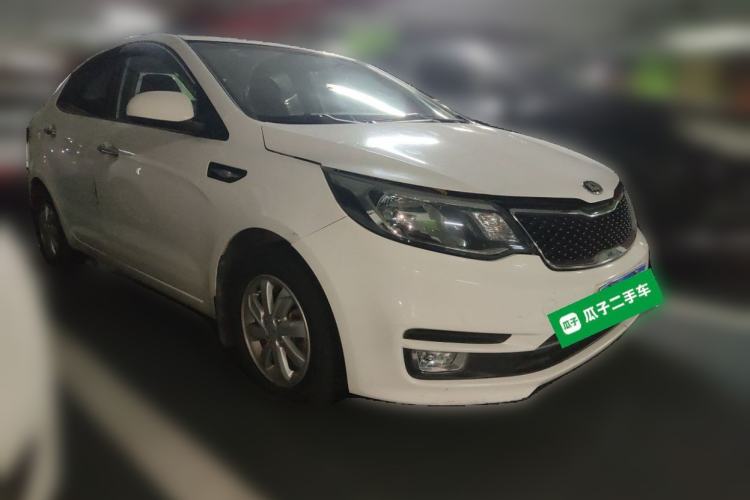 Used Kia K2 2015 Sedan 1.4L MT GLS Front Right 45 Deg