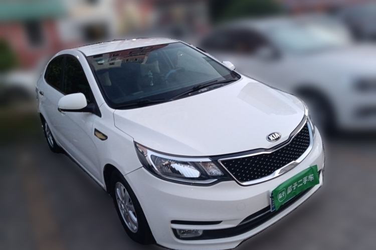 Used Kia K2 2015 Sedan 1.4L MT GLS Front Right 45 Deg