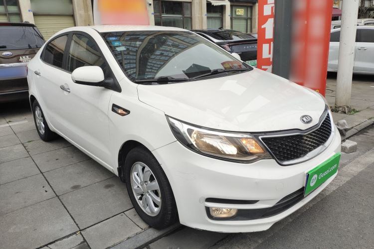 Used Kia K2 2015 Sedan 1.4L MT GLS Front Right 45 Deg