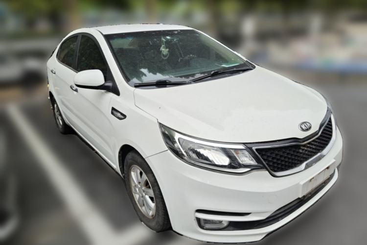Used Kia K2 2015 Sedan 1.4L MT GLS Front Right 45 Deg