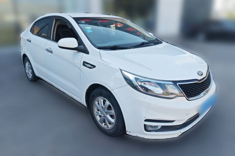 Used Kia K2 2015 Sedan 1.4L MT GLS Front Right 45 Deg