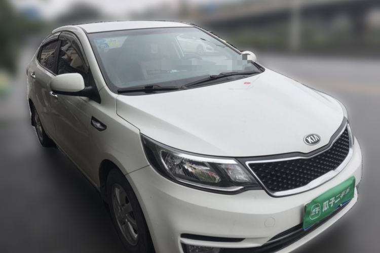 Used Kia K2 2015 Sedan 1.4L MT GLS Front Right 45 Deg