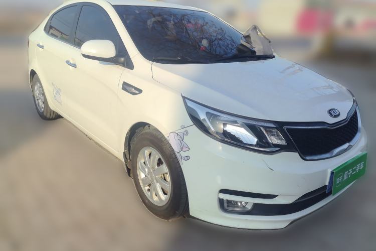 Used Kia K2 2015 Sedan 1.4L MT GLS Front Right 45 Deg