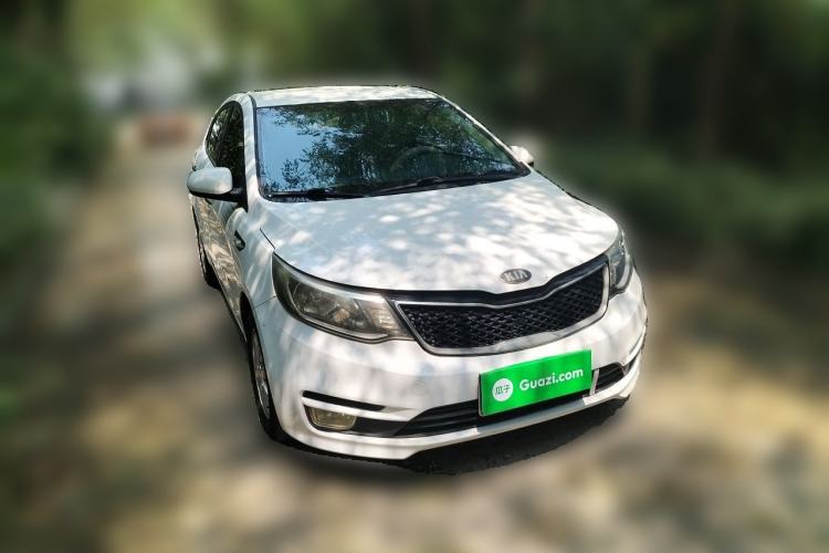 Used Kia K2 2015 Sedan 1.4L MT GLS Front Right 45 Deg
