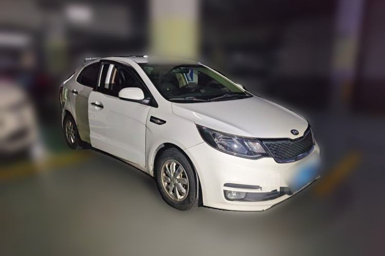 Used Kia K2 2015 Sedan 1.4L Automatic GLS Front Right 45 Deg