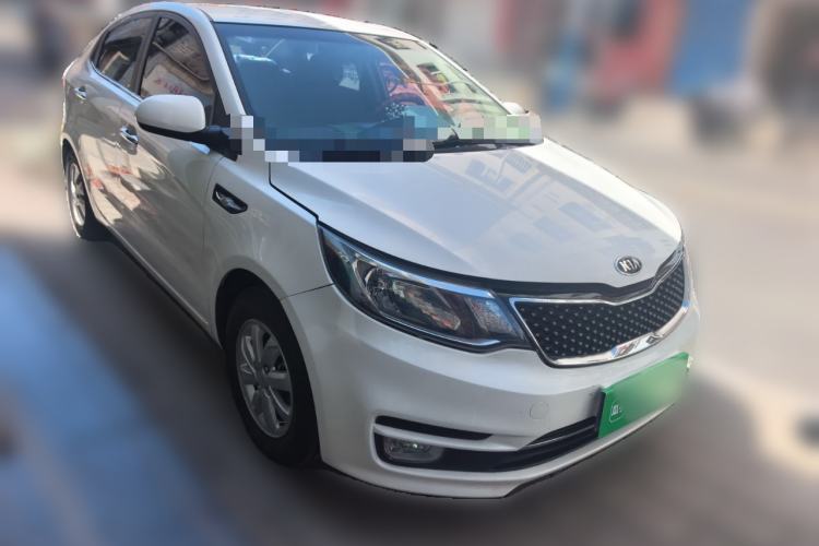 Used Kia K2 2015 Sedan 1.4L Manual Transmission GL Front Right 45 Deg