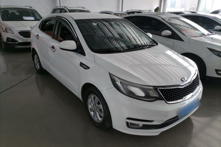 Used Kia K2 2015 Sedan 1.4L MT GLS Front Right 45 Deg