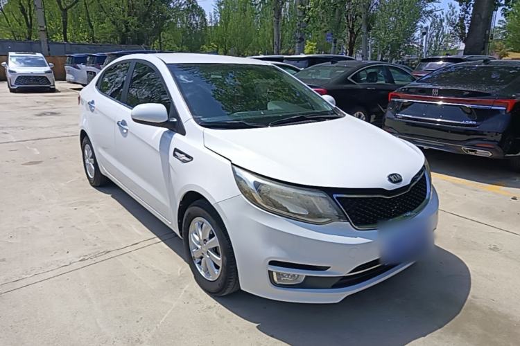 Used Kia K2 2015 Sedan 1.4L MT GLS Front Right 45 Deg