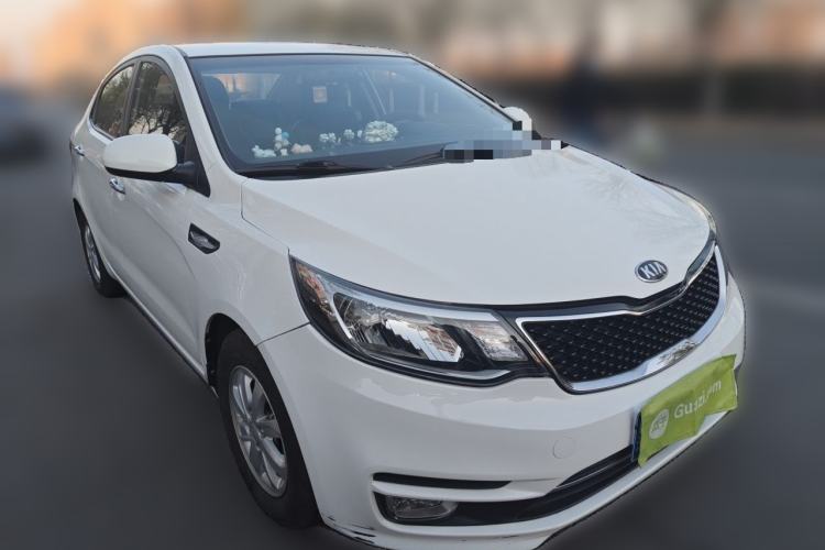 Used Kia K2 2015 Sedan 1.4L Automatic GLS Front Right 45 Deg