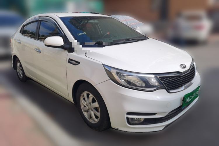 Used Kia K2 2015 Sedan 1.4L MT GLS Front Right 45 Deg