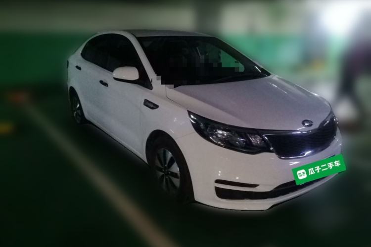 Used Kia K2 2015 Sedan 1.4L Automatic GLS Front Right 45 Deg