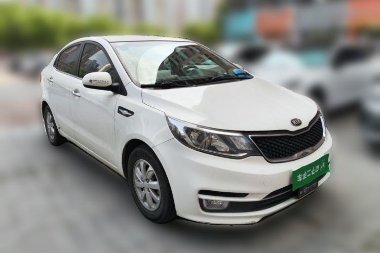 Used Kia K2 2015 Sedan 1.4L MT GLS Front Right 45 Deg