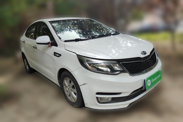 Used Kia K2 2015 Sedan 1.4L Automatic GLS Front Right 45 Deg