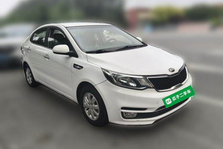 Used Kia K2 2015 Sedan 1.4L MT GLS Front Right 45 Deg
