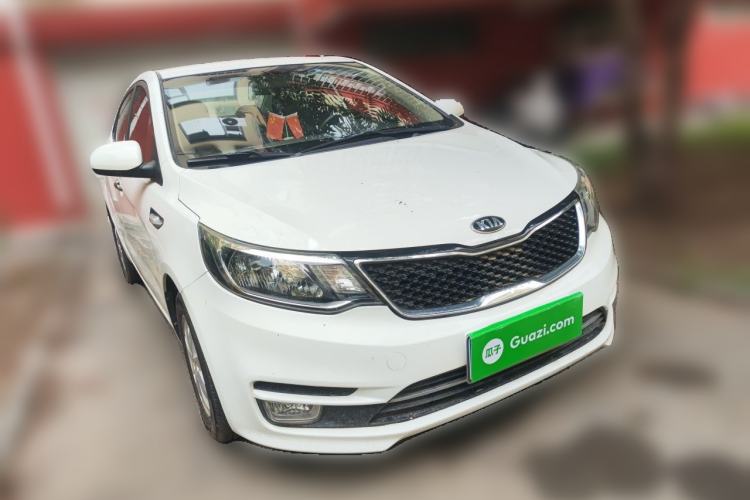Used Kia K2 2015 Sedan 1.4L MT GLS Front Right 45 Deg