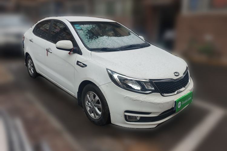 Used Kia K2 2015 Sedan 1.4L MT GLS Front Right 45 Deg