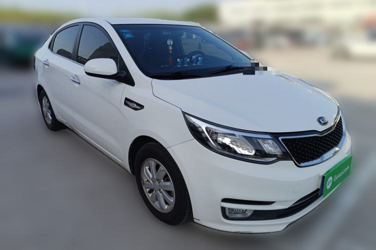 Used Kia K2 2015 Sedan 1.4L Automatic GLS Front Right 45 Deg