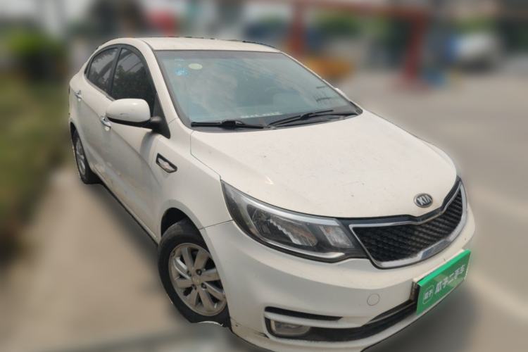 Used Kia K2 2015 Sedan 1.4L MT GLS Front Right 45 Deg