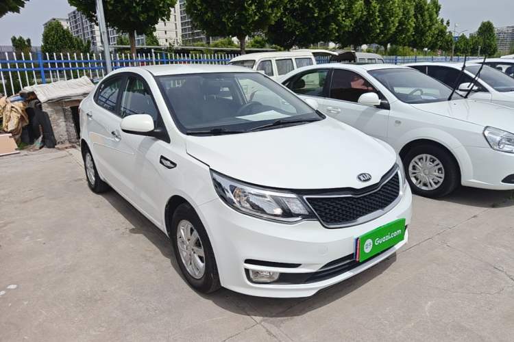 Used Kia K2 2015 Sedan 1.4L MT GLS Front Right 45 Deg