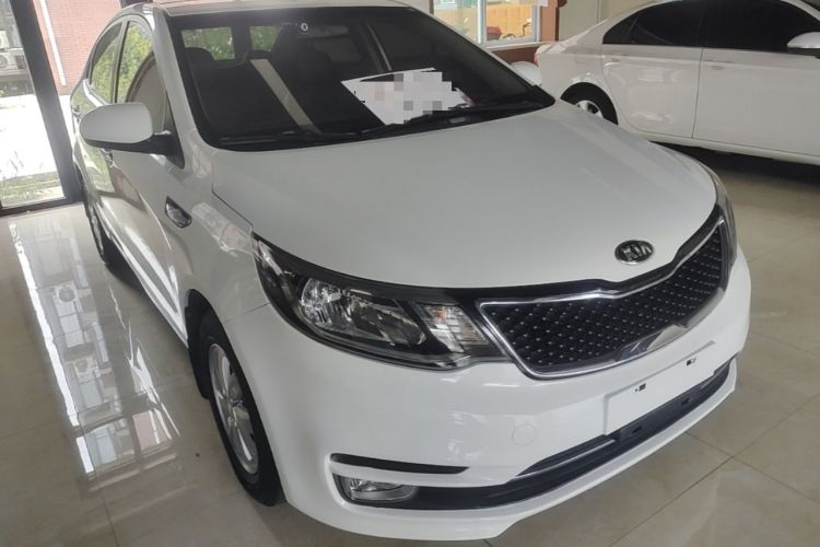 Used Kia K2 2015 Sedan 1.4L MT GLS Front Right 45 Deg