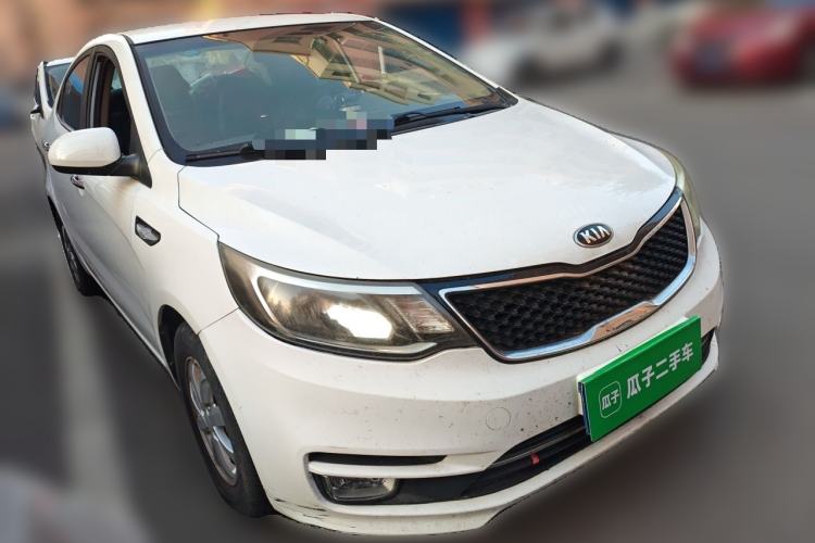 Used Kia K2 2015 Sedan 1.4L MT GLS Front Right 45 Deg