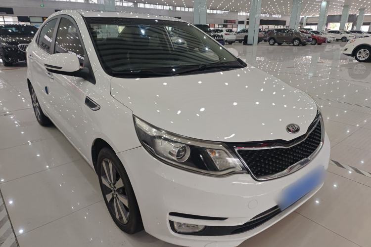 Used Kia K2 2015 Sedan 1.6L Automatic Transmission Premium Front Right 45 Deg