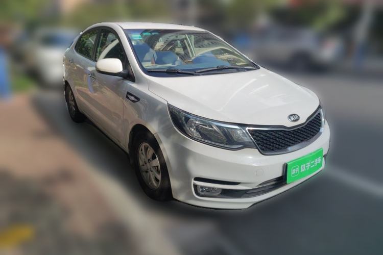 Used Kia K2 2015 Sedan 1.4L MT GLS Front Right 45 Deg