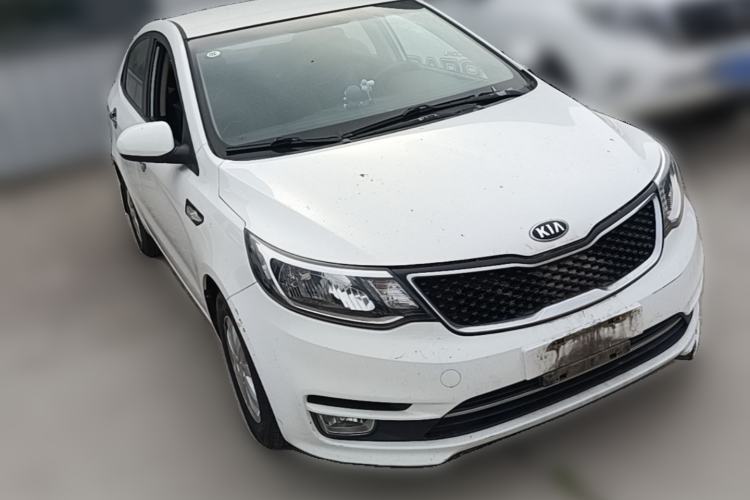 Used Kia K2 2015 Sedan 1.4L Manual Transmission GL Front Right 45 Deg