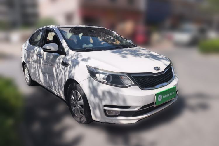 Used Kia K2 2015 Sedan 1.4L MT TOP Front Right 45 Deg