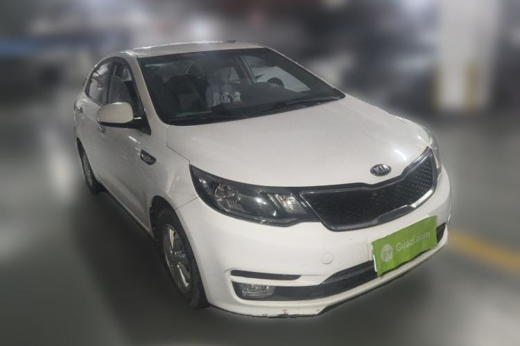 Used Kia K2 2015 Sedan 1.4L MT GLS Front Right 45 Deg