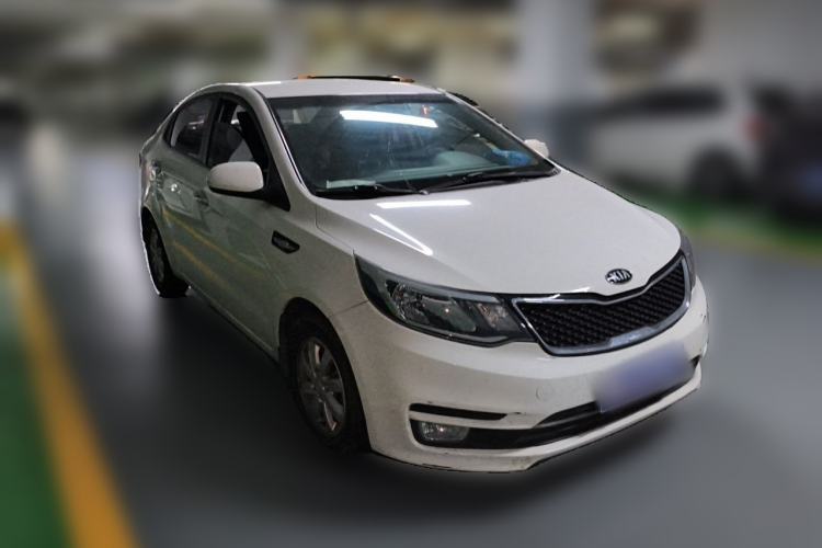 Used Kia K2 2015 Sedan 1.4L Automatic GLS Front Right 45 Deg