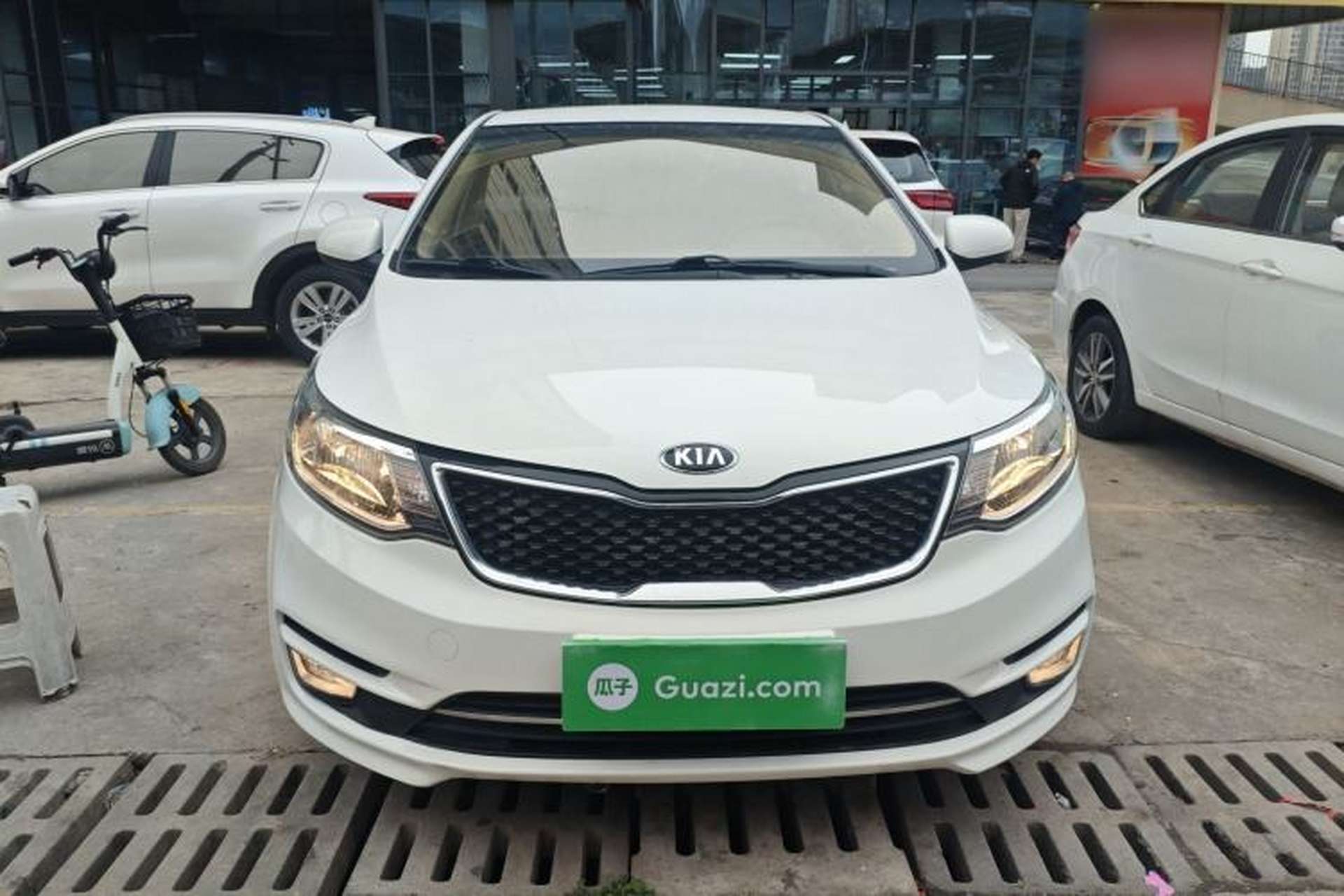 Used Kia K2 2015 Sedan 1.4L Automatic GLS Front