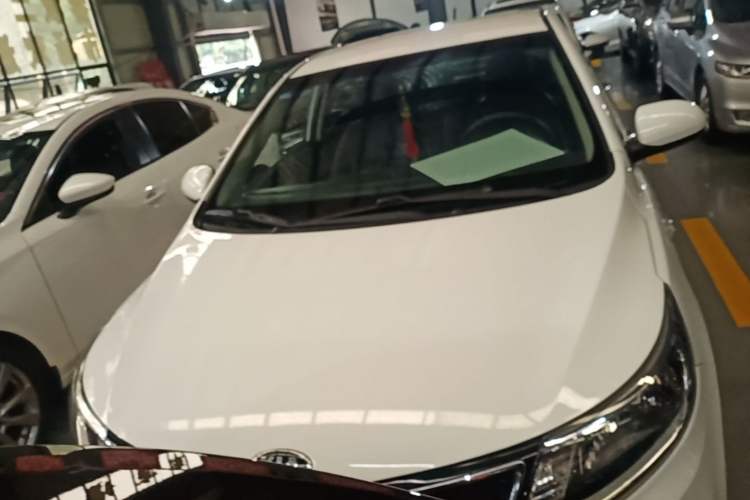 Used Kia K2 2015 Sedan 1.4L Automatic GLS Front